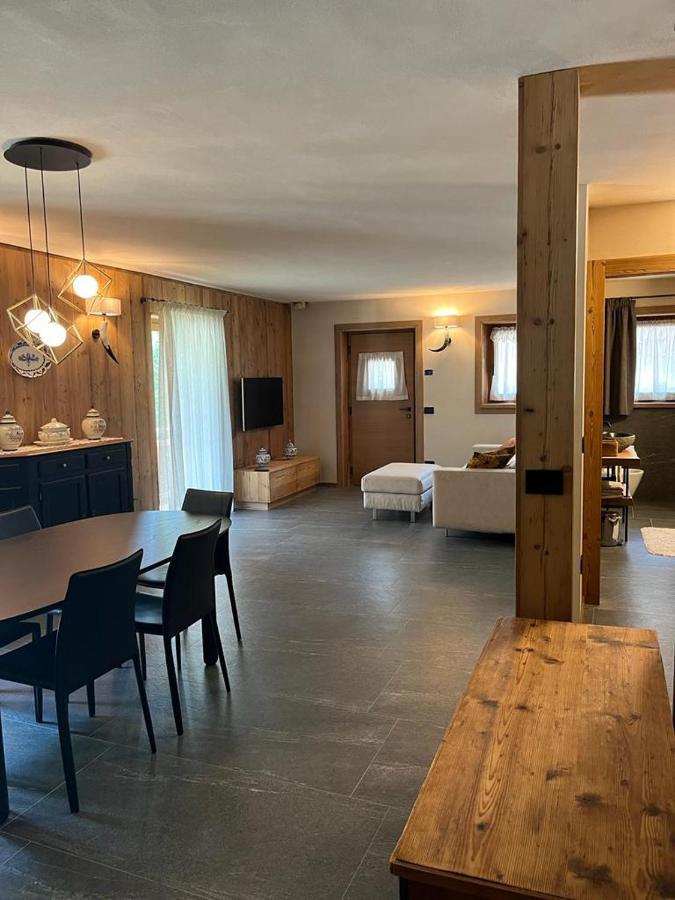 Remina Dolomiti House Apartman Tonadico Kültér fotó
