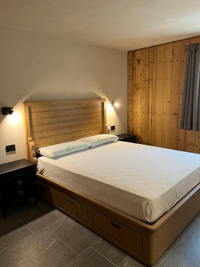 Remina Dolomiti House Apartman Tonadico Kültér fotó